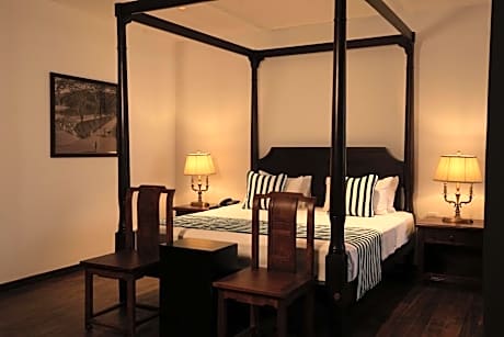 Family Suite with 10% off on Food & Beverage