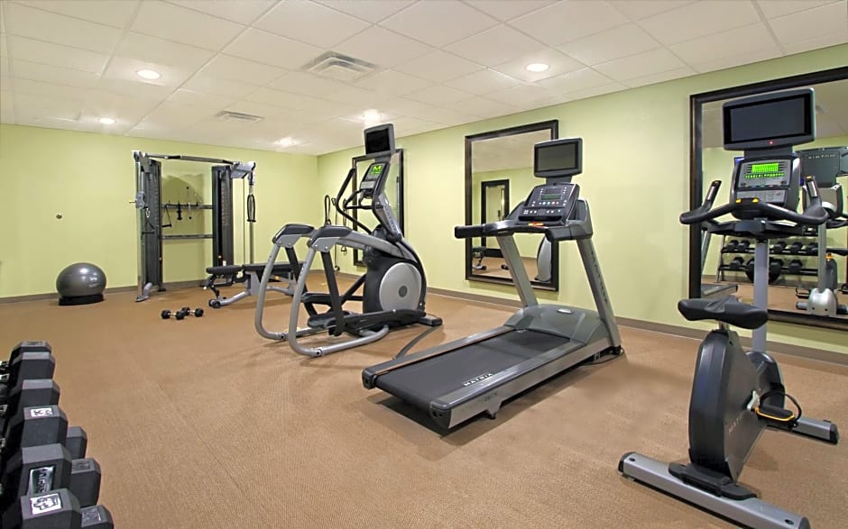 Staybridge Suites - Odessa - Interstate HWY 20