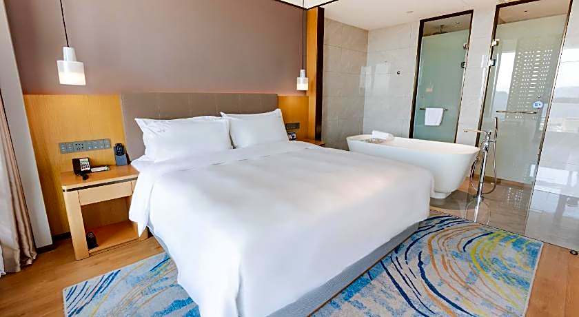 Holiday Inn One Thousand Island Lake By IHG