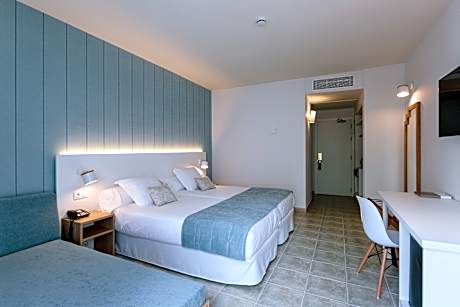 DOUBLE STANDARD 2 ADULTS