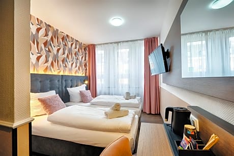 Home Hotel