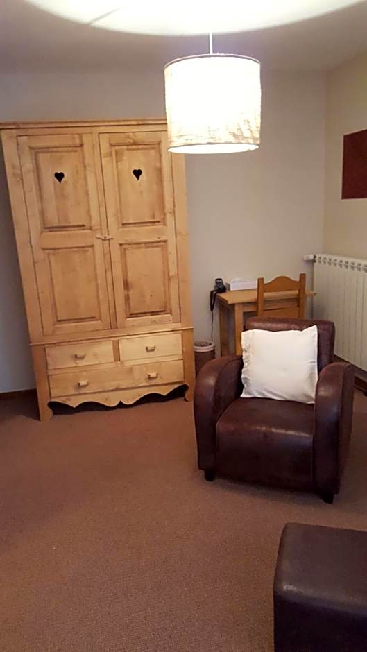 Logis Hotel Les Sapins