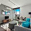 City Harbour Apartments