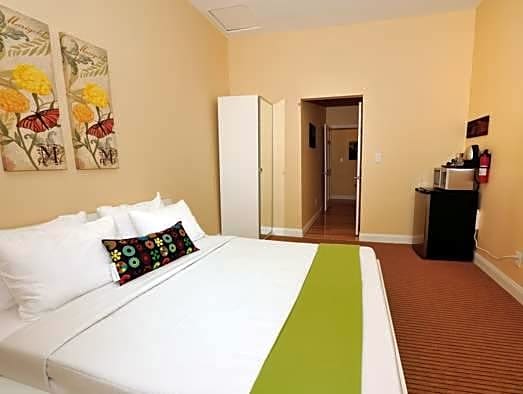 Midwood Suites Brooklyn