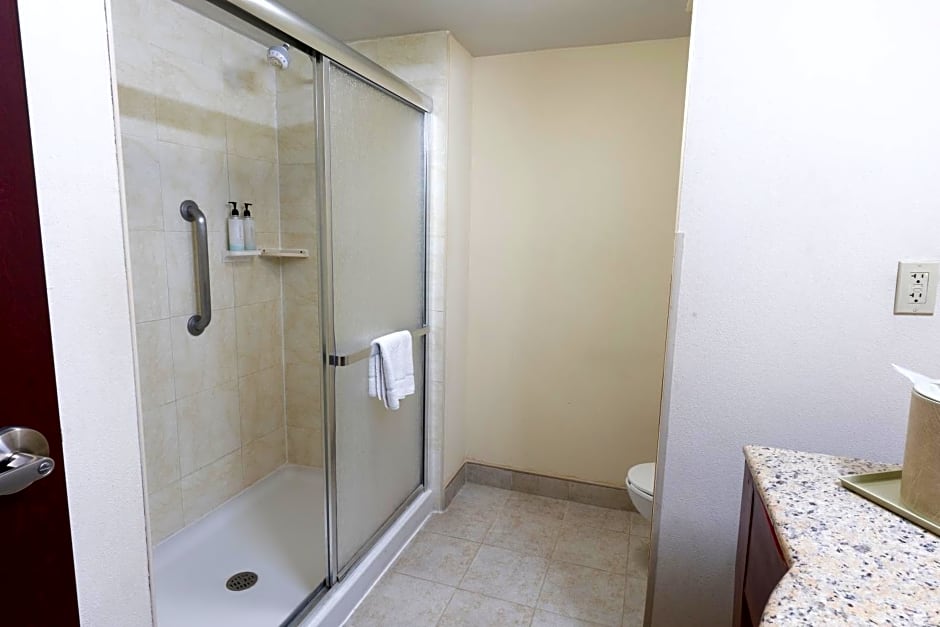 Hampton Inn By Hilton Guadalajara-Aeropuerto