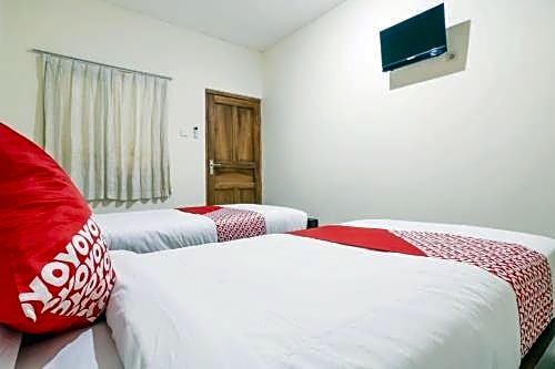 OYO 1054 Bayak Bali Hotel