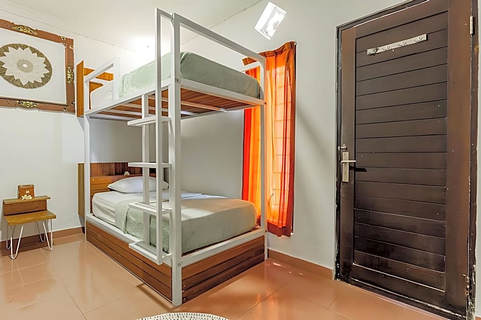 Capital O 93944 Geweka Homestay