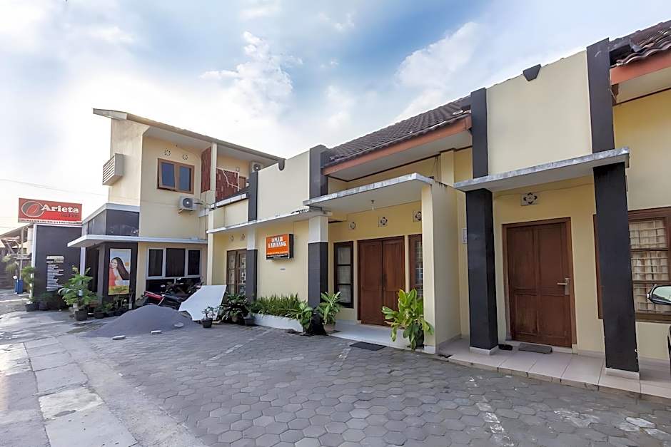 Hotel O Omah Ladrang