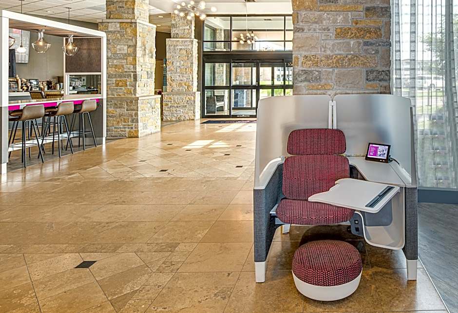 Crowne Plaza Milwaukee South By IHG