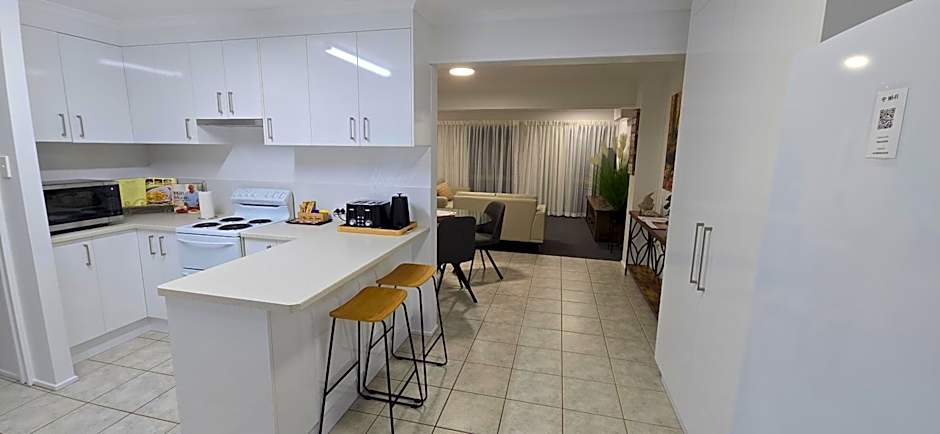 Villa Mirasol Motor Inn