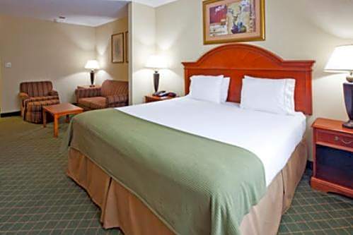 Holiday Inn Express Hotel & Suites Lonoke I-40 By IHG