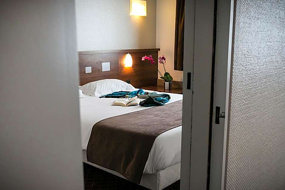 Brit Hotel Rennes Le Castel