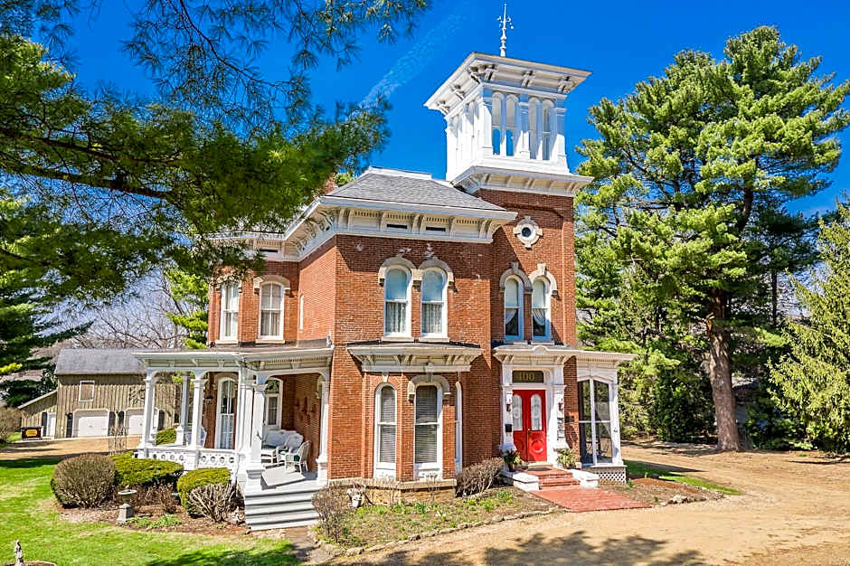 Pinehill Inn