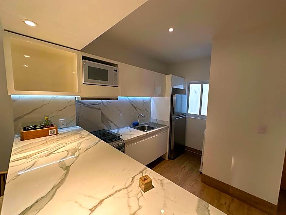 Reforma Guest House