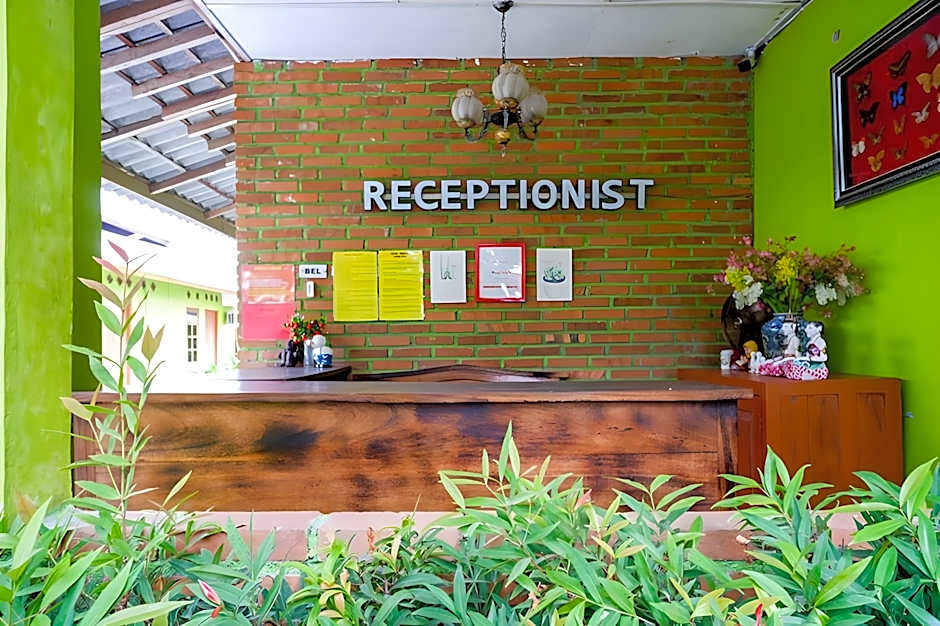 RedDoorz @ Jalan Parangtritis