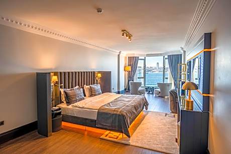 Deluxe Double Room with Sea View