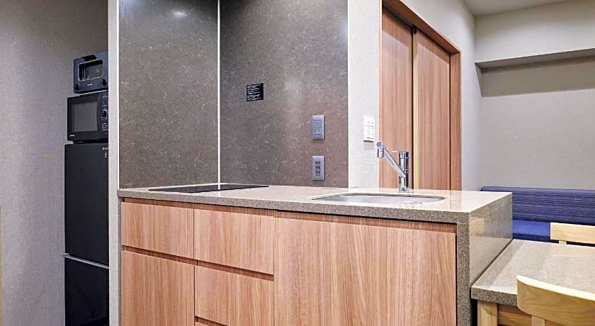 MONday Apart Premium Hamamatsucho