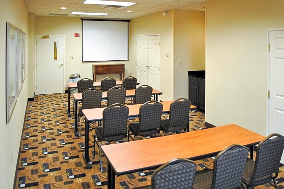 Country Inn & Suites by Radisson, Evansville, IN