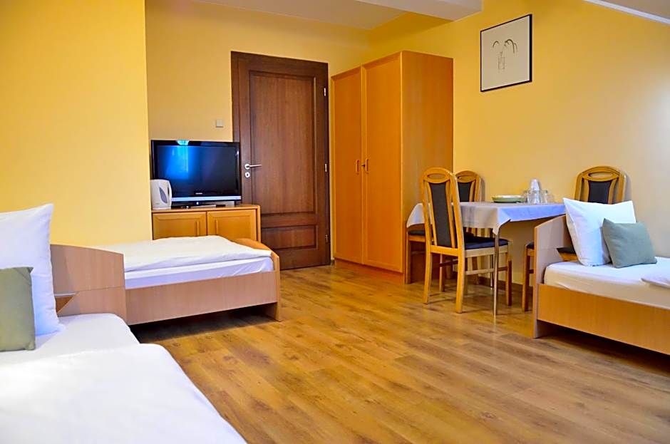 WenderEDU Business Center