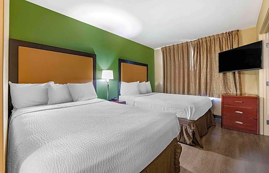 Photo 1 of 10 of 1 Bedroom 2 Queen Beds Suite