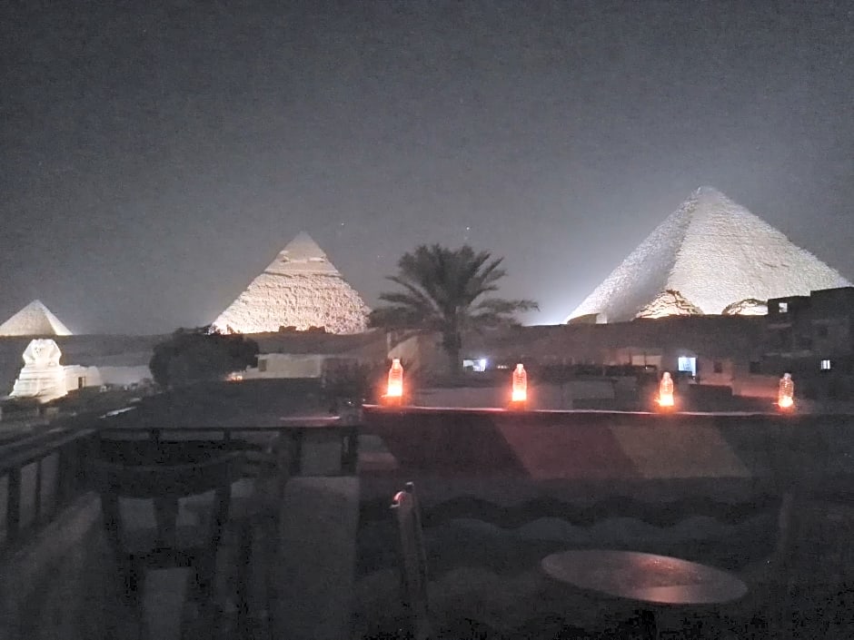 Atlantis Pyramids Inn