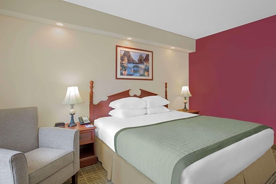Baymont by Wyndham Tuscaloosa