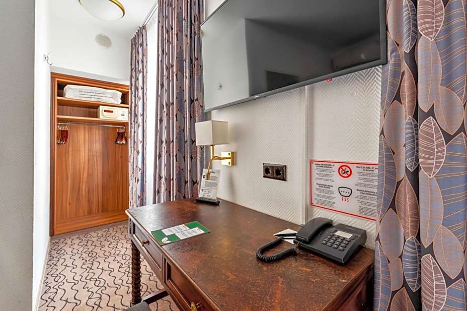 King's Hotel Center Superior