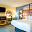 Days Inn by Wyndham Evansdale Waterloo