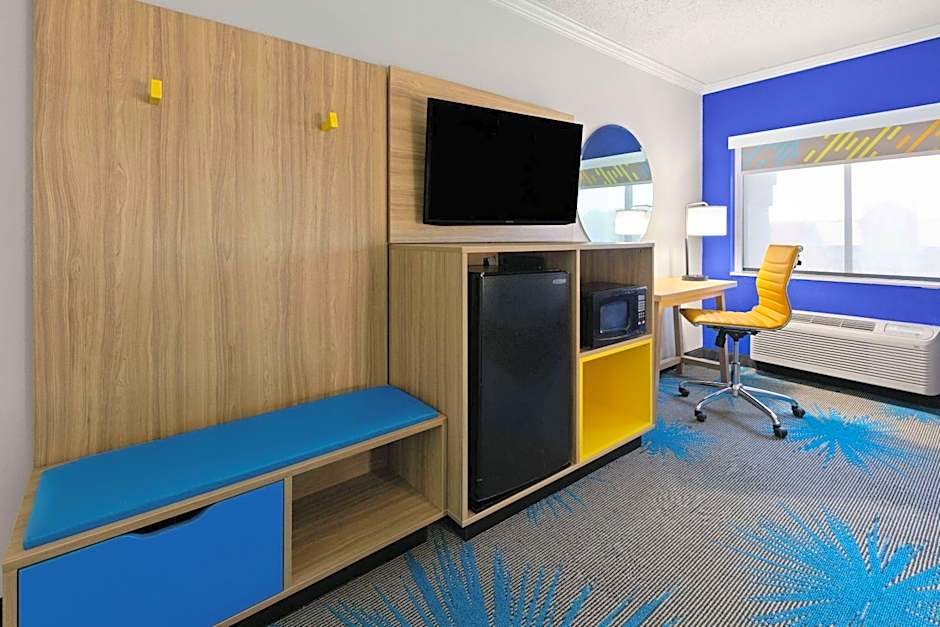 Days Inn by Wyndham Fort Smith