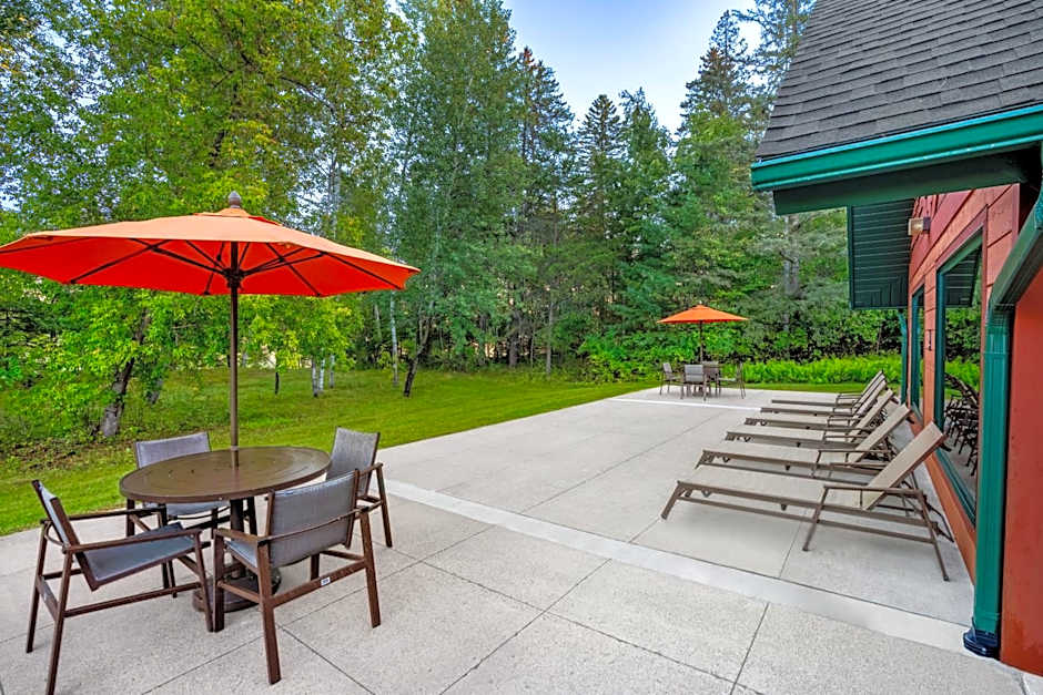 Holiday Inn Express & Suites Hayward By IHG