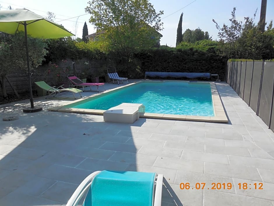 La maison Bleue – L'Isle-sur-la-Sorgue
