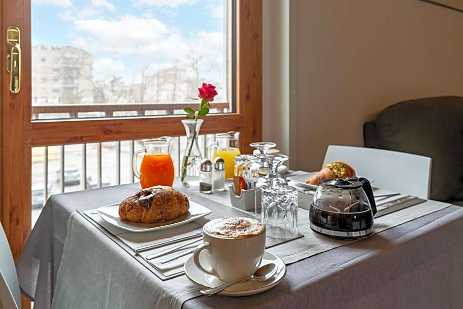 Venice Friends Residence