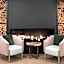The Inelle, Oakhurst Yosemite, a Tribute Portfolio Hotel