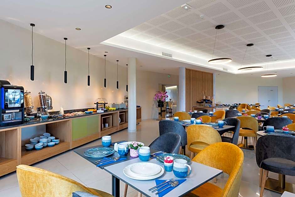 Brit Hotel Privilège Paris Rosny-sous-Bois