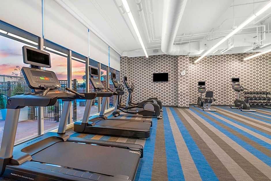 Aloft Denver North Westminster