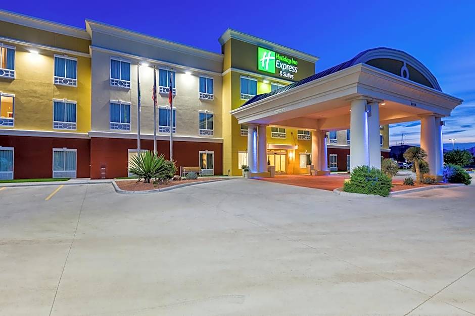Holiday Inn Express and Suites Alpine By IHG