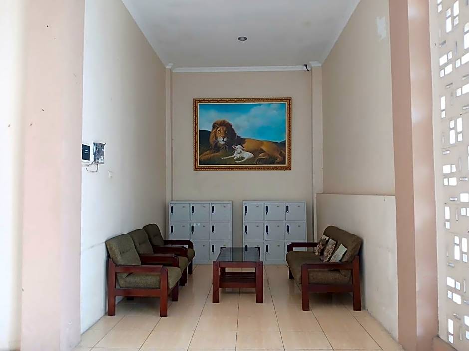 RedDoorz Syariah near Masjid Al-Aqsha Klaten