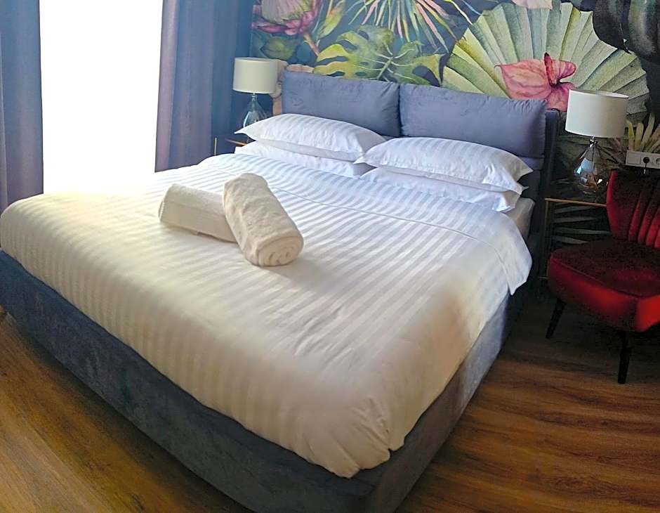 BOSSA CITY Design Apartments