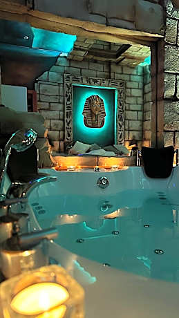 CL Love Hotel