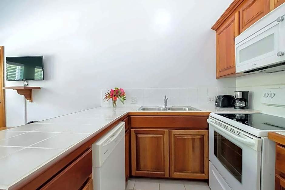 Best Western Grand Baymen Gardens