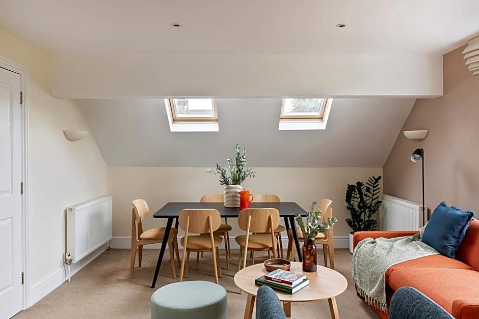 SACO Reading Castle Crescent