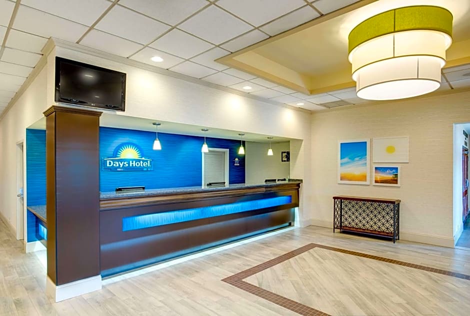 Days Hotel by Wyndham Toms River Jersey Shore