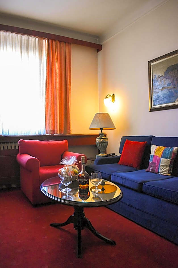 Palace Hotel