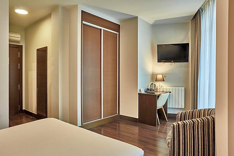Hotel Silken Sirimiri