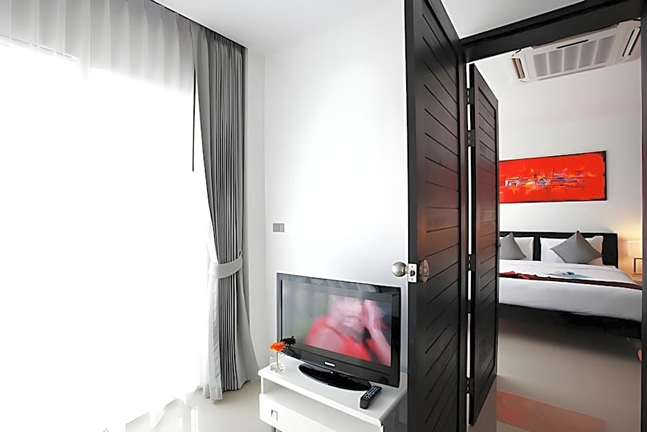 One World One Home Naiharn Hotel
