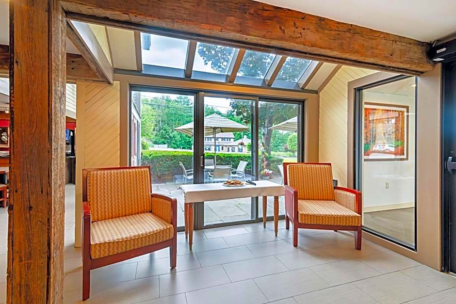 Best Western Inn & Suites Rutland/Killington