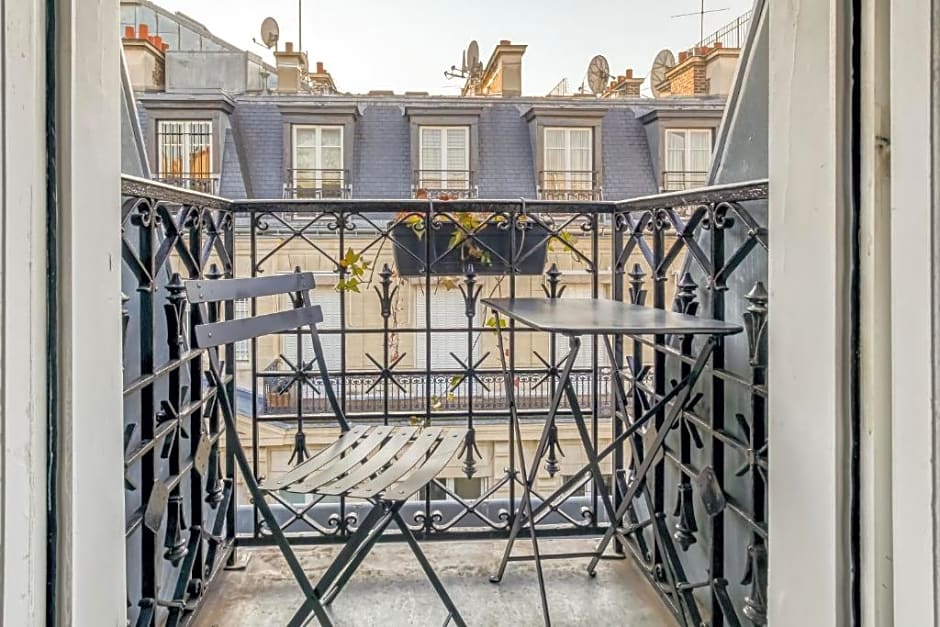 Chalgrin Boutique Hotel