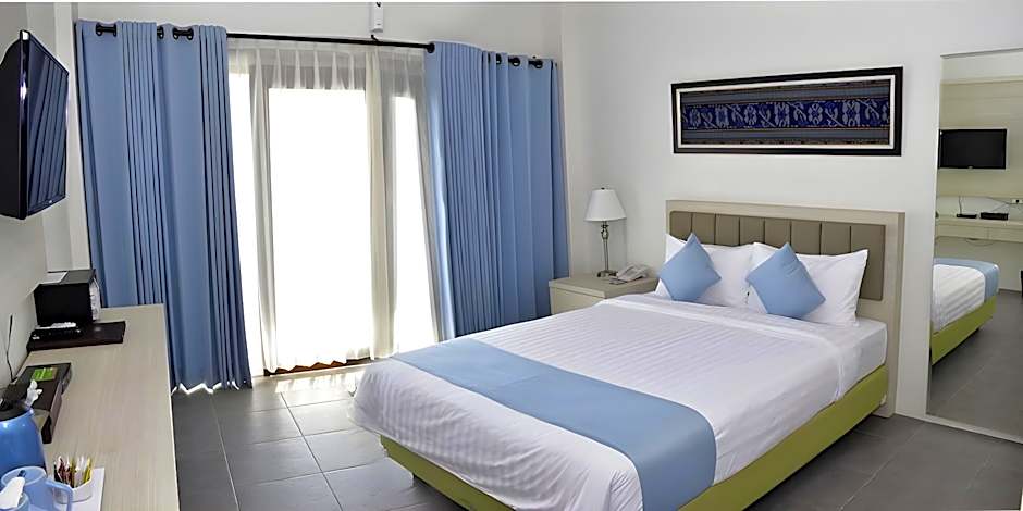 La Cecile Hotel and Cafe