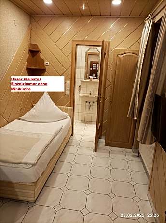Small Single Room