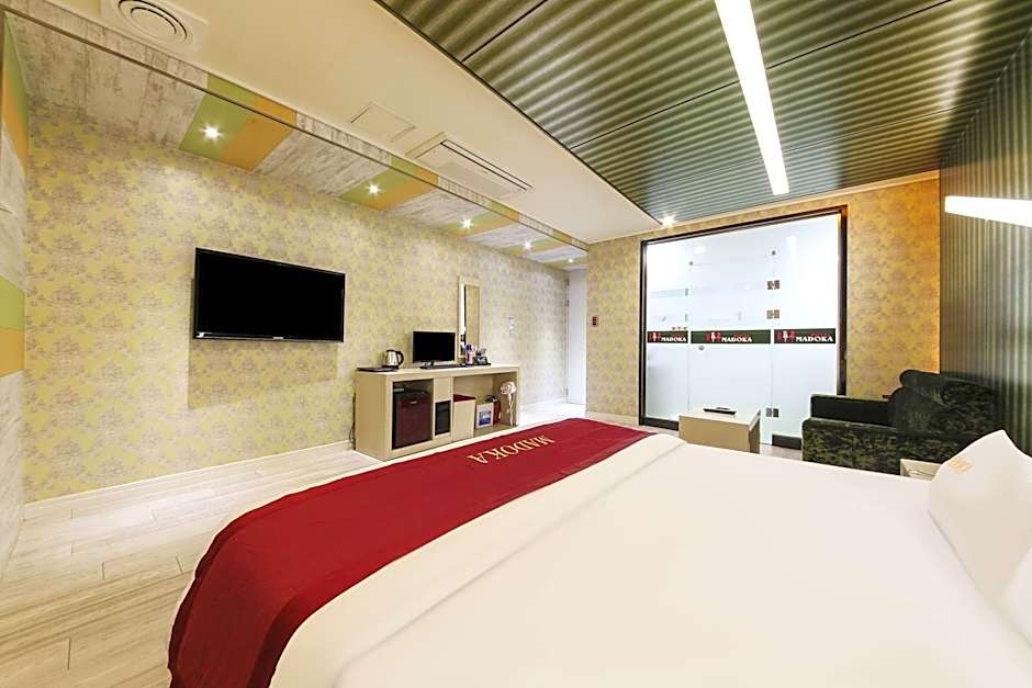 Madoka Motel
